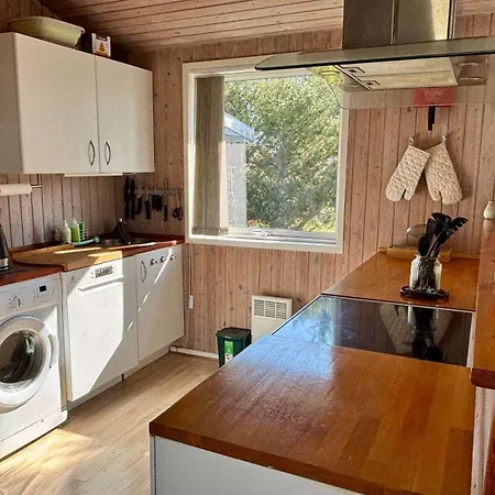 Ferienhaus-in-ruhiger-lage-mit-kamin-terrasse-und-grenznaehe