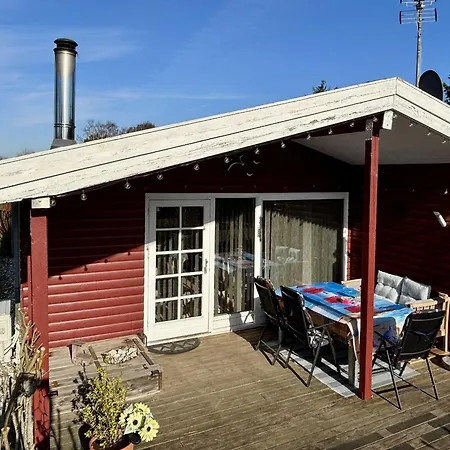 Ferienhaus-in-ruhiger-lage-mit-kamin-terrasse-und-grenznaehe Tatil Evi