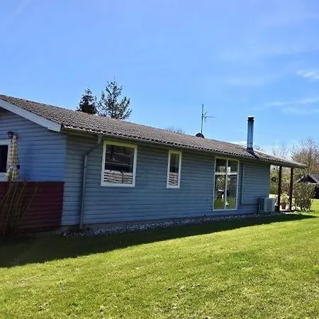 Ferienhaus-in-ruhiger-lage-mit-kamin-terrasse-und-grenznaehe * Skovmose